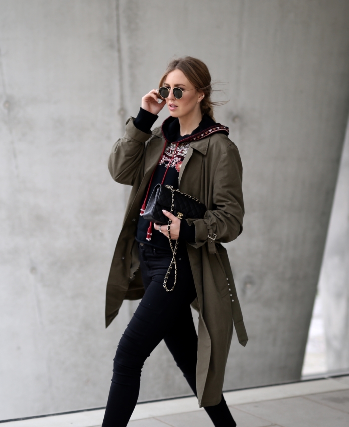 Bestickter PUllover Trenchcoat