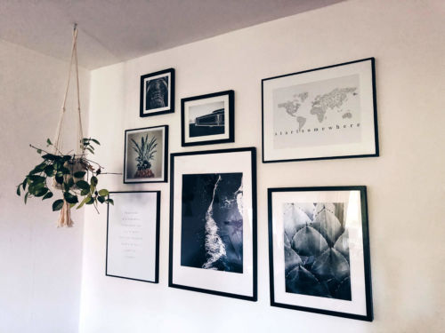 Unsere neue Bilderwand – Tipps zum richtigen Anbringen von Bildern