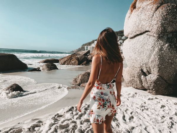 Kapstadt clifton beach flower dress