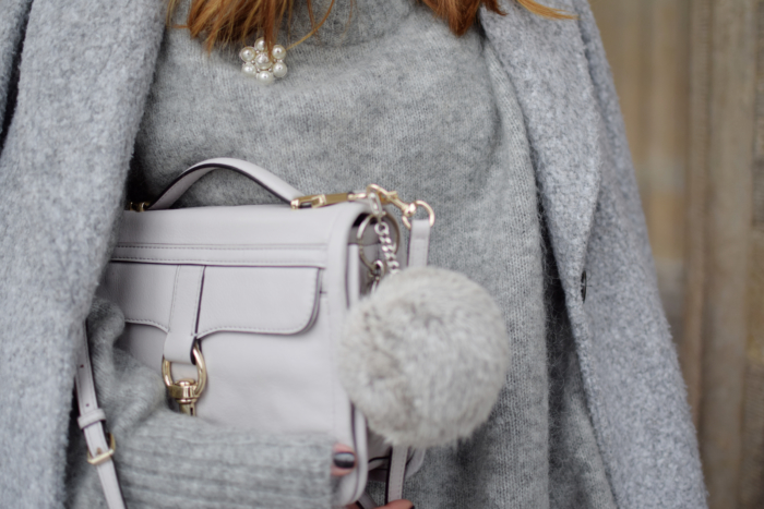 Tasche: Rebecca Minkoff 