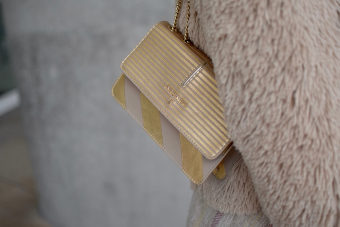 golden details, Patrizia Pepe bag