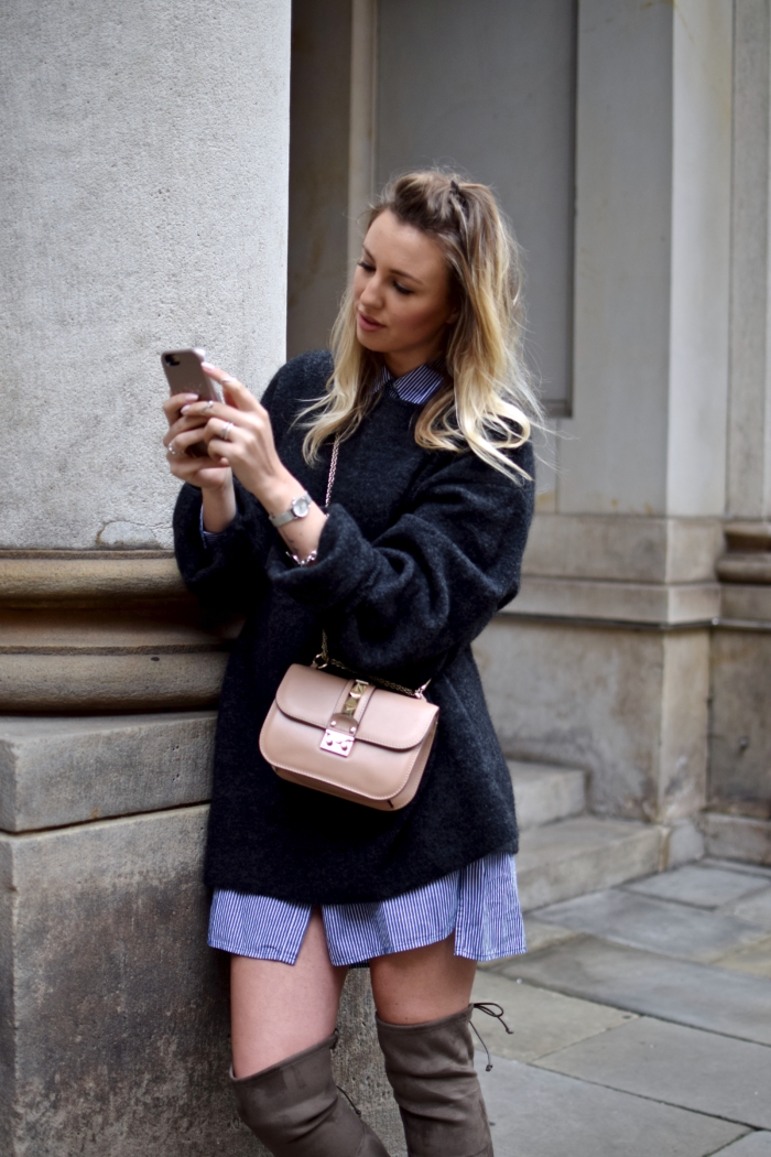 oversized sweater, Stuart Weitzmann boots, Valentino bag