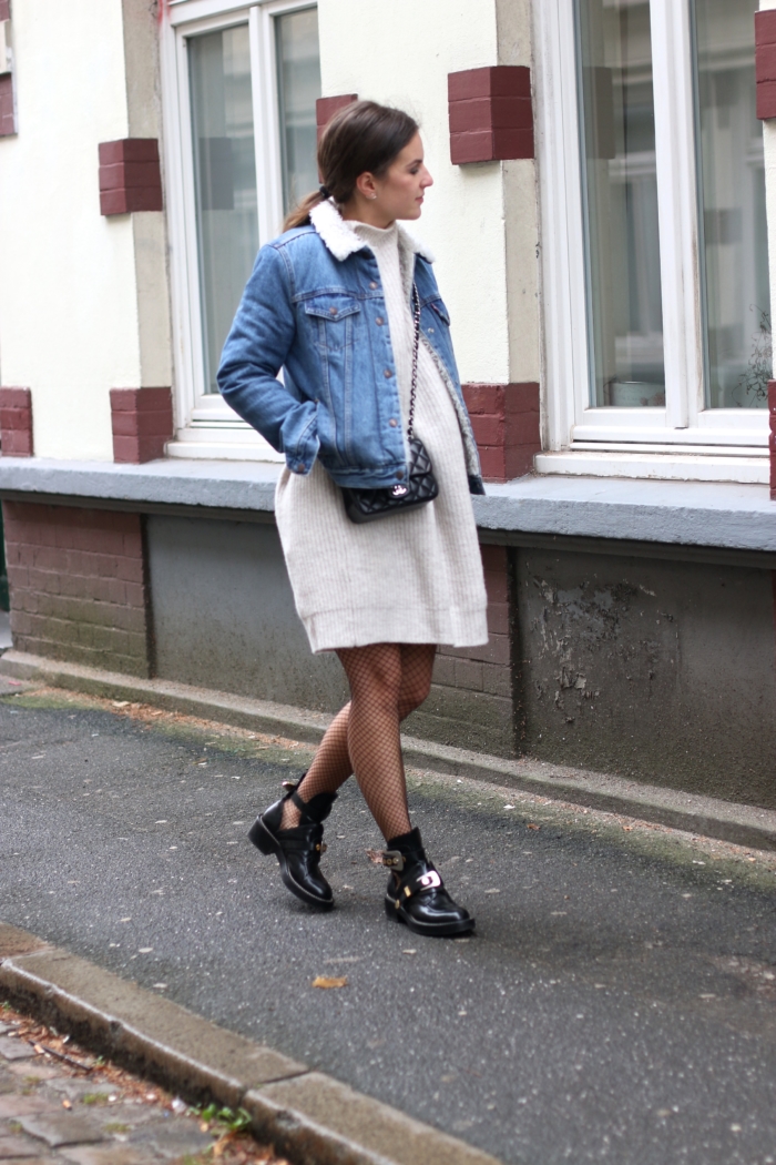 short levis jacket, cozy oversized dress, fishnet tights, leather boots