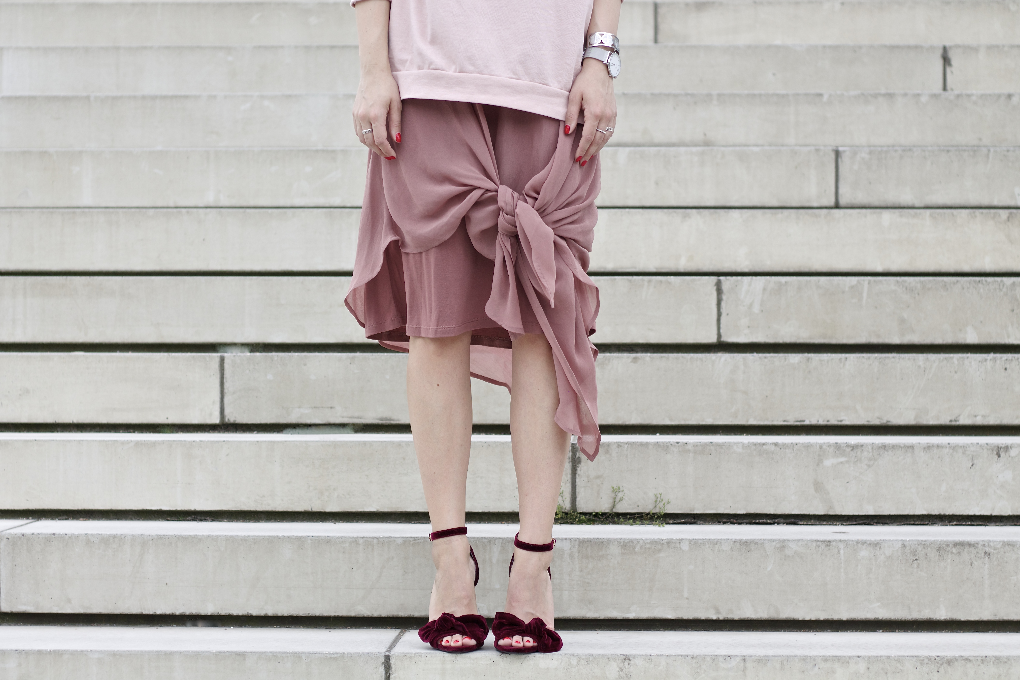 Velvet High Heels bow