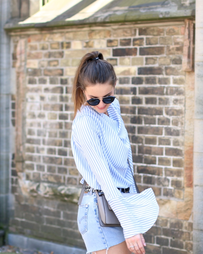 storets blouse in light blue