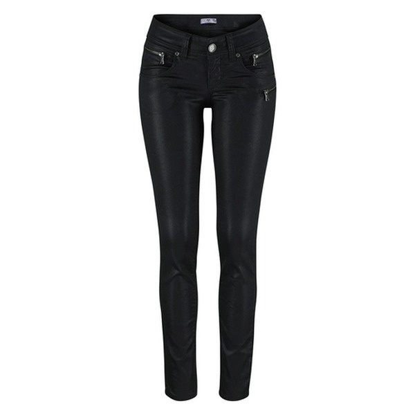 I love Black
