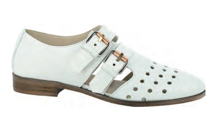 Peperosa Halbschuhe mit Schnallen und Cut Outs