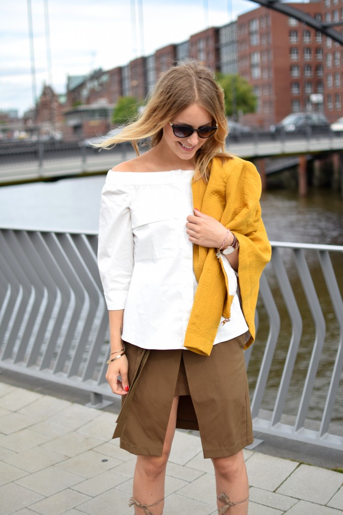 gelbe Jacke mit Aztekenmuster