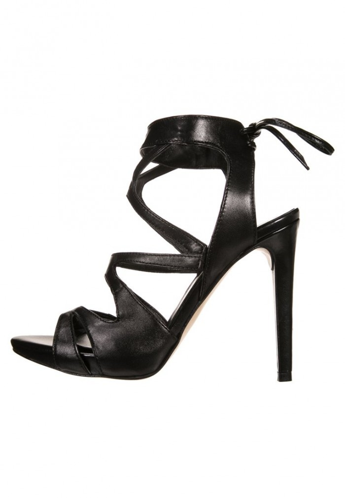 High heels riemchen sandaled