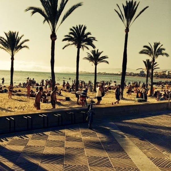 Strandpromenade in Spanien