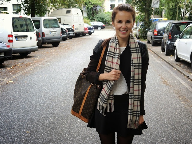Burberry scarf